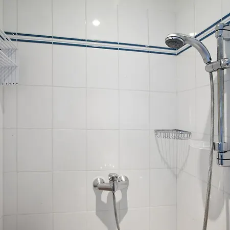 Gowithoh Verneuil Апартаменты *